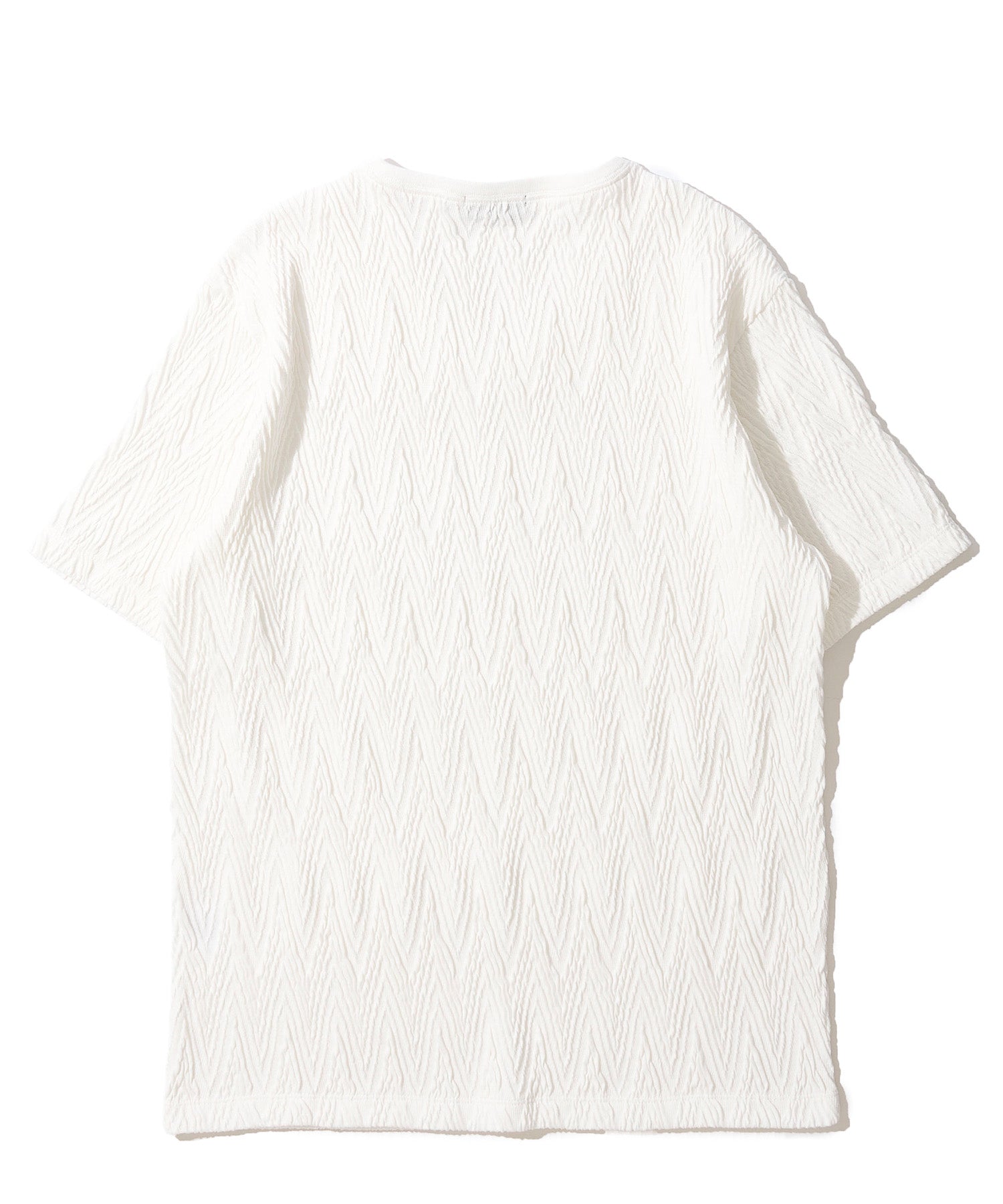 ふくれジグザグVネックTシャツ
