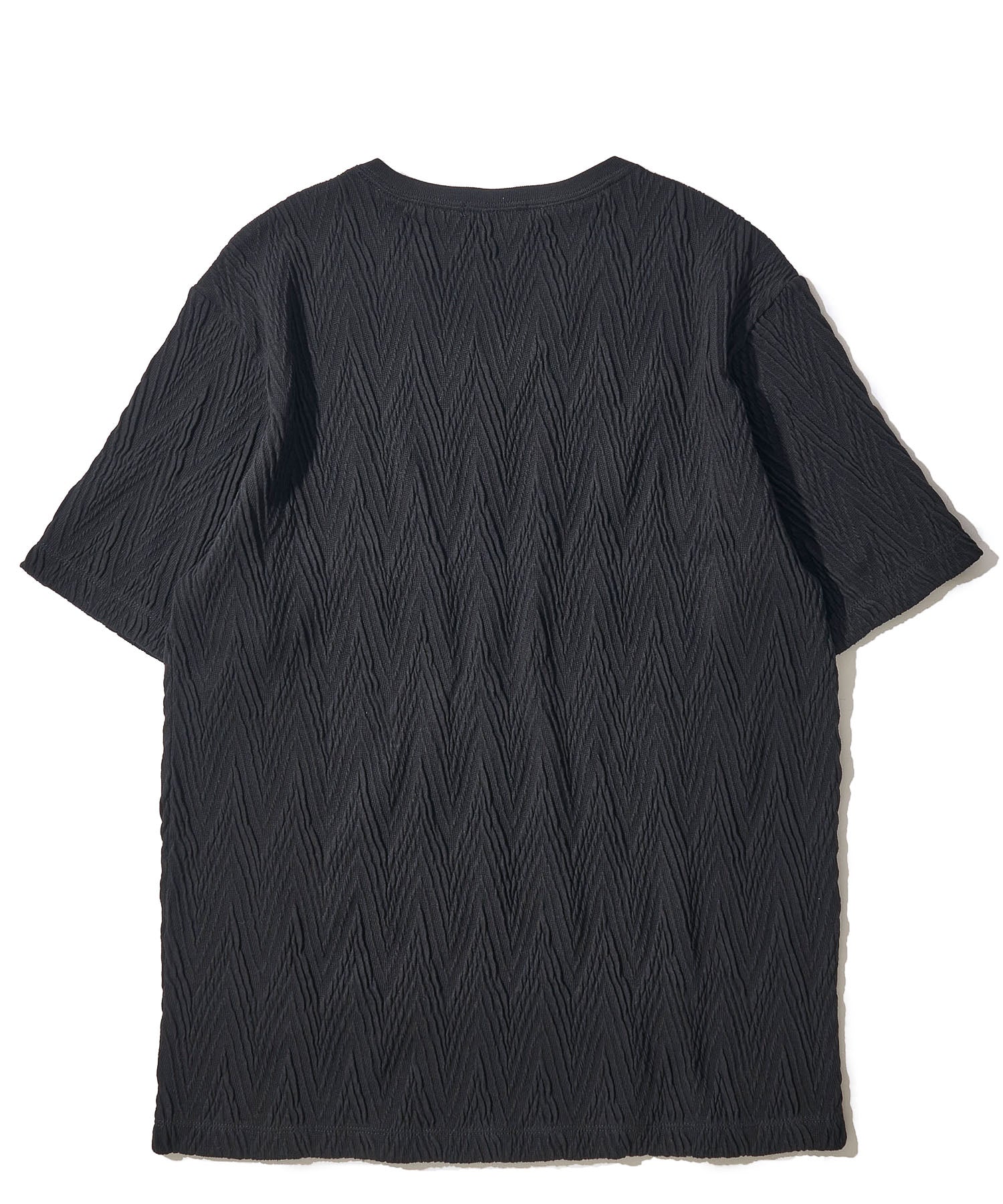 ふくれジグザグVネックTシャツ