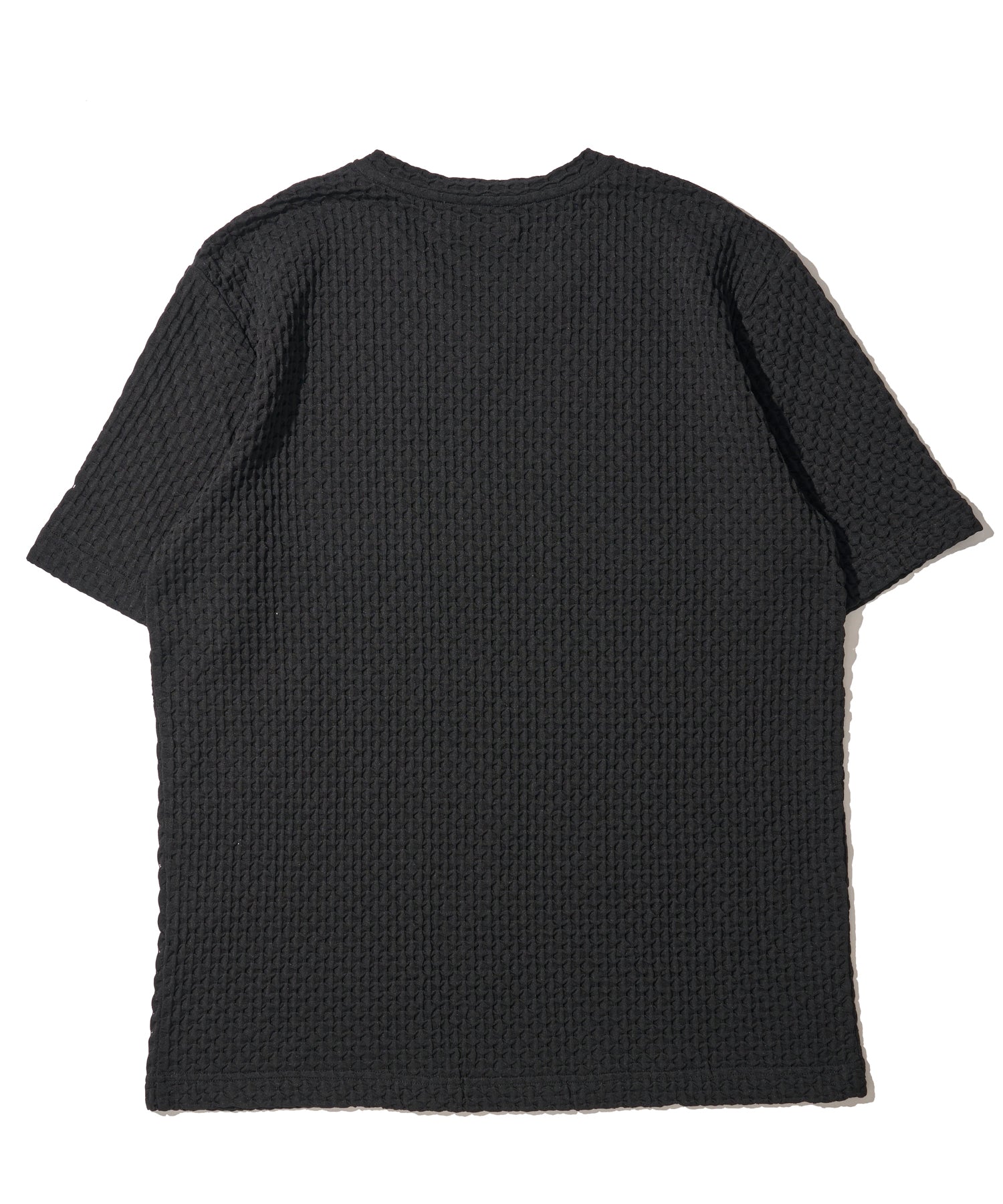 バタフライブリスターVネックTシャツ