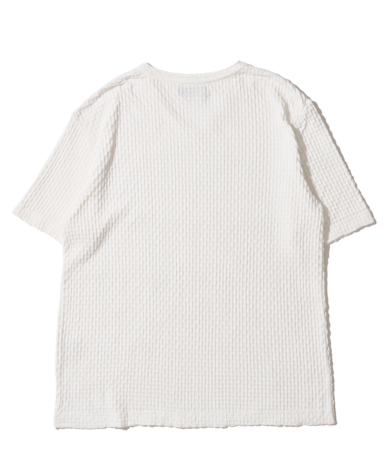 バタフライブリスターVネックTシャツ