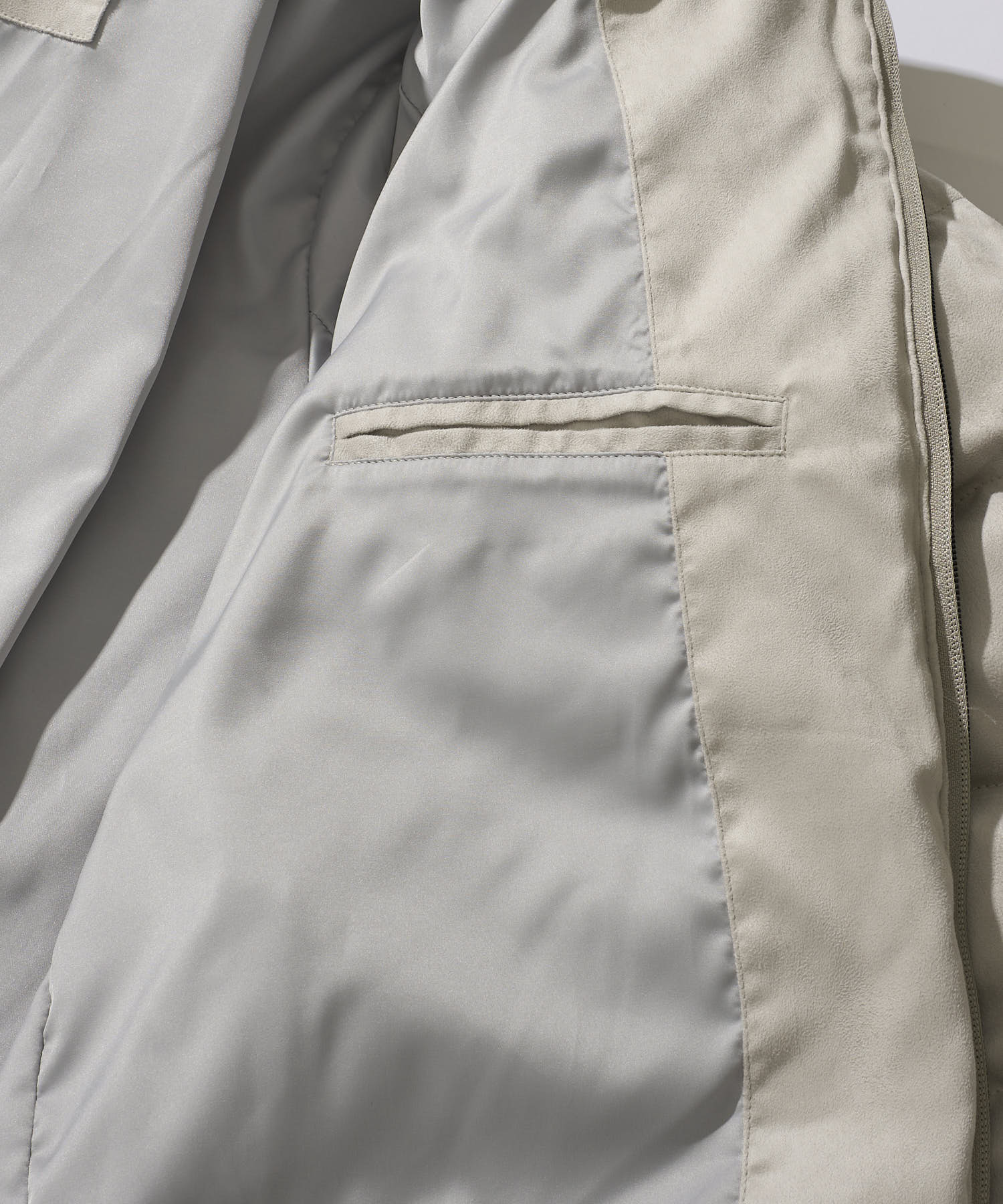 スエードダウンブルゾン