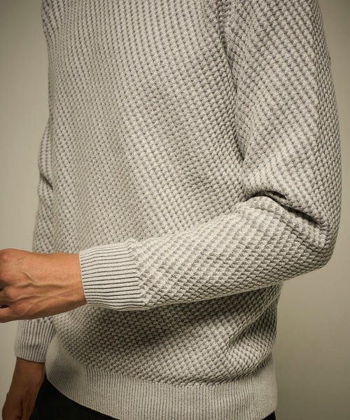 グラフェンクルーネックニット