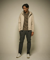 エンボスフードブルゾン