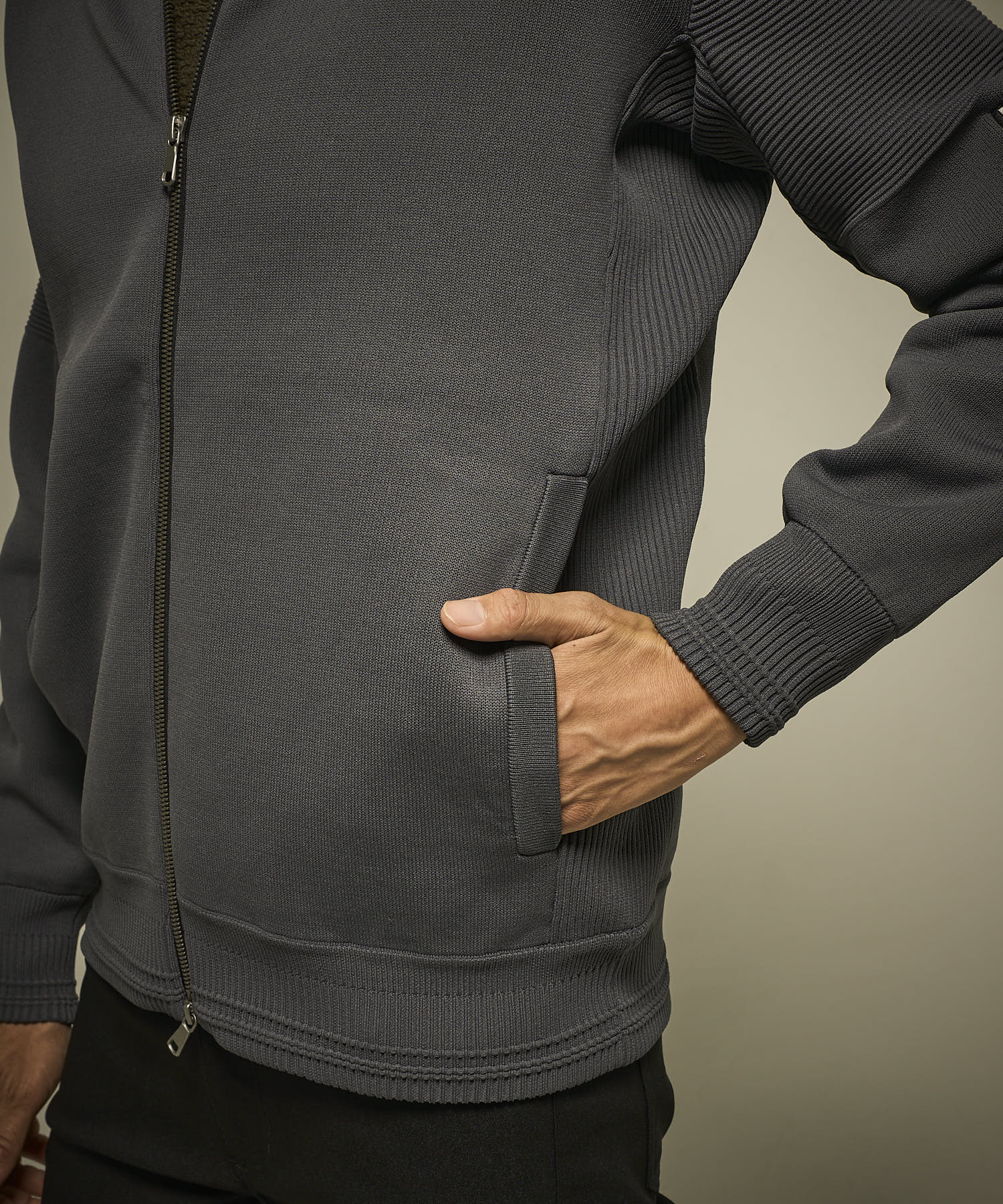 ドライバーズニットブルゾン