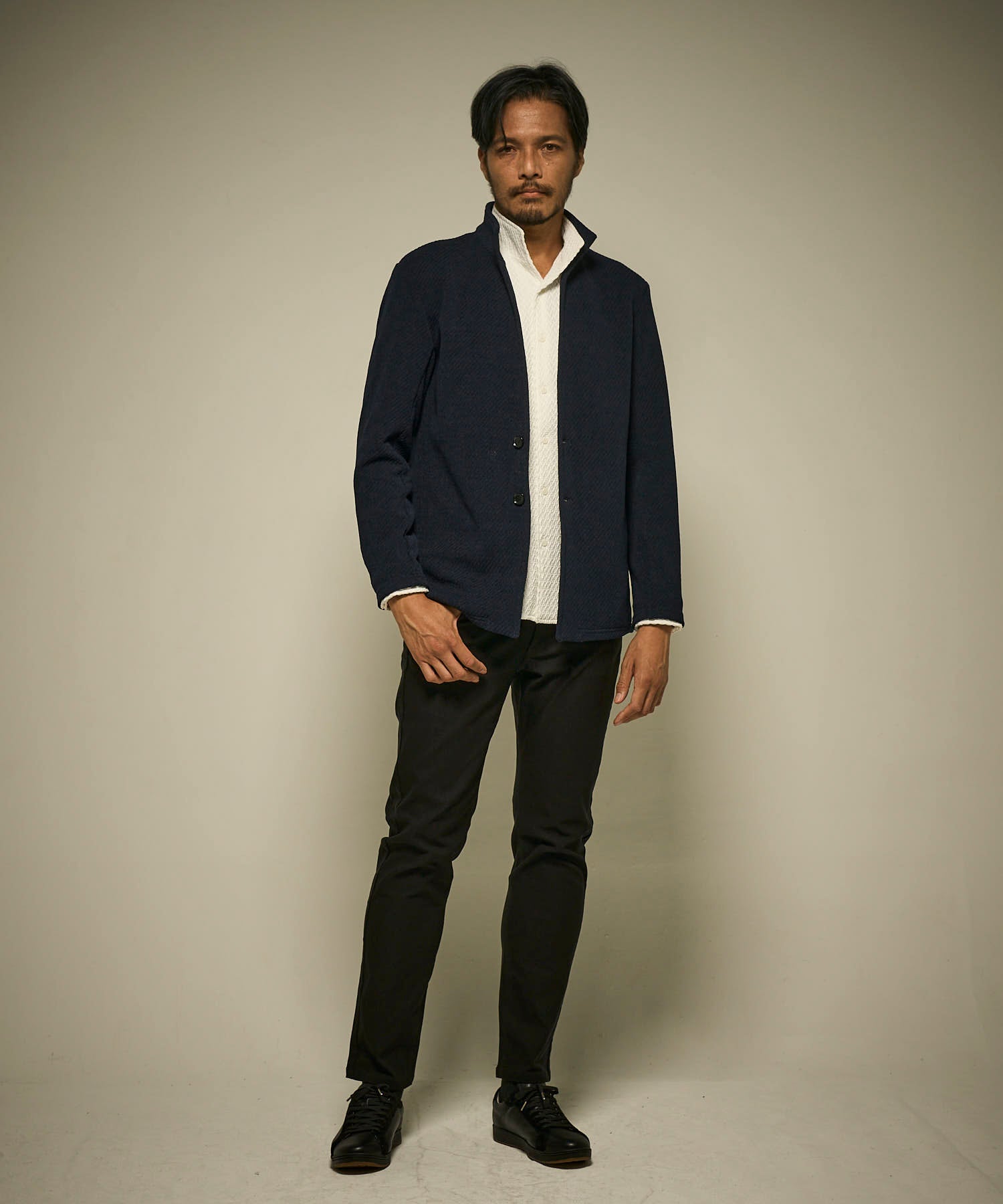 新品 Black on テットオム【BB5】張りコシのあるビジネスに最適素材 ウール混 ストライプ スーツ /背抜き【濃グレー系】定価39.000円 A1638 OMデジタルソリューションズ OM-5 MK2 ボディ BK 1台（直送品） - アスクル