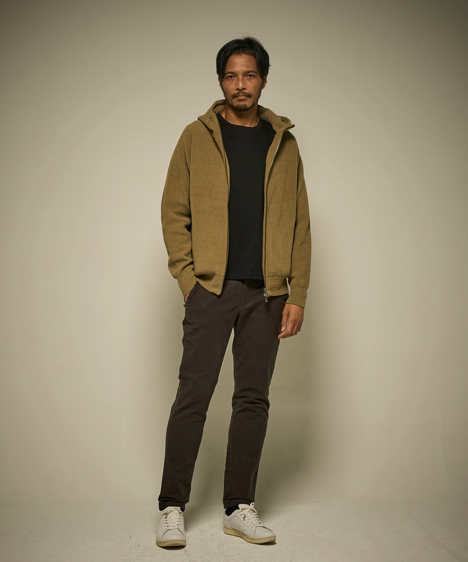 新品　TETE HOMME テットオム M コート キャメル ブラウン　ダウン 新品 TETE HOMME テットオム M コート キャメル ブラウン ダウン