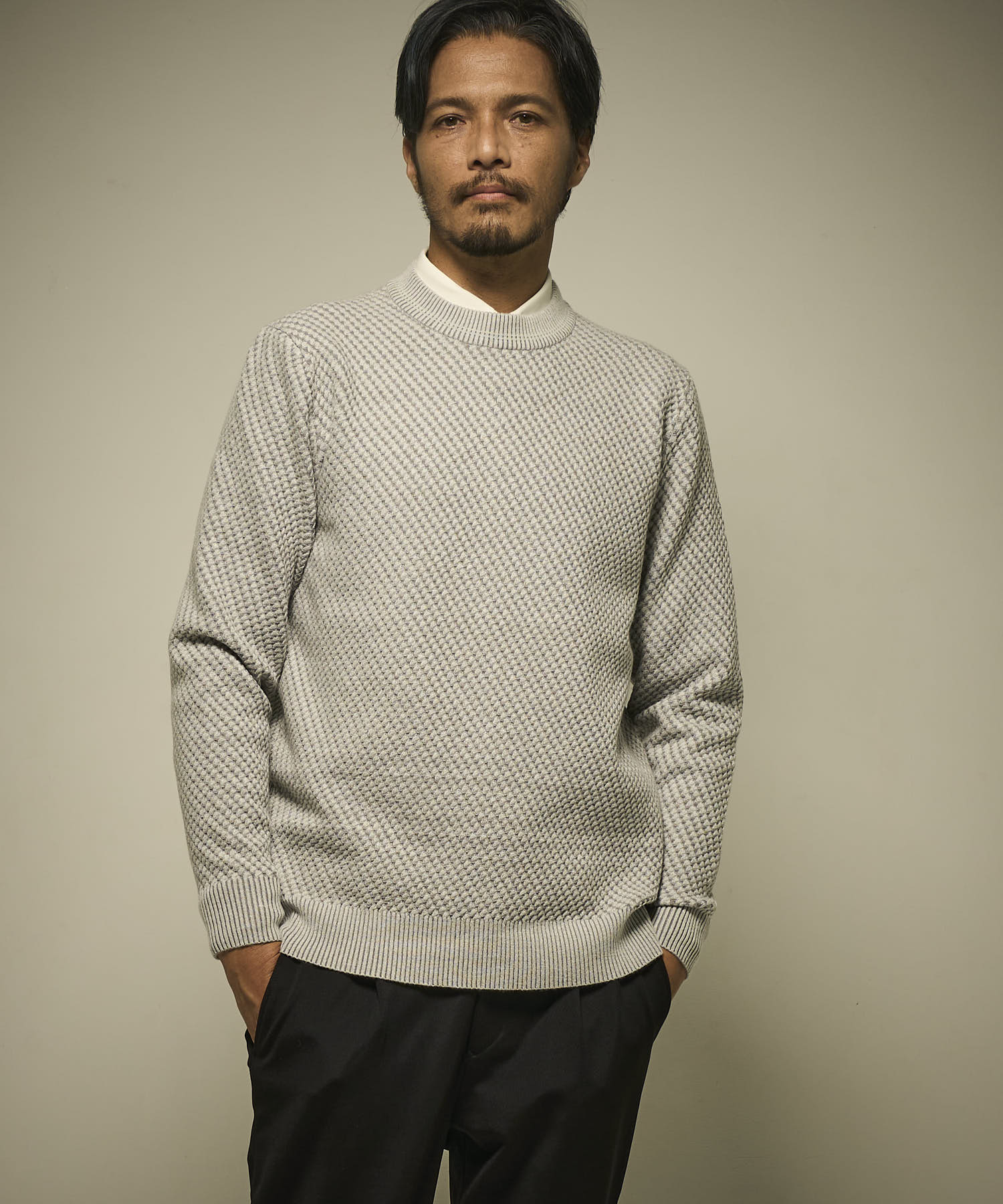 グレー　model：186㎝　着用サイズ：L