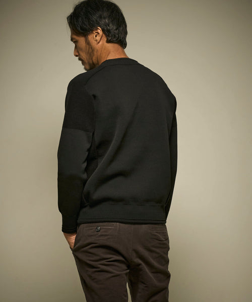 モールクルーネックニット