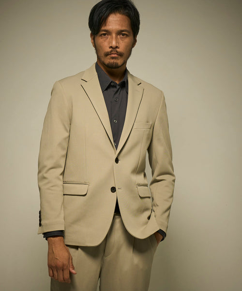 ベージュ　model：186㎝　着用サイズ：L