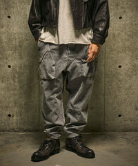 グレー　model：186㎝　着用サイズ：L