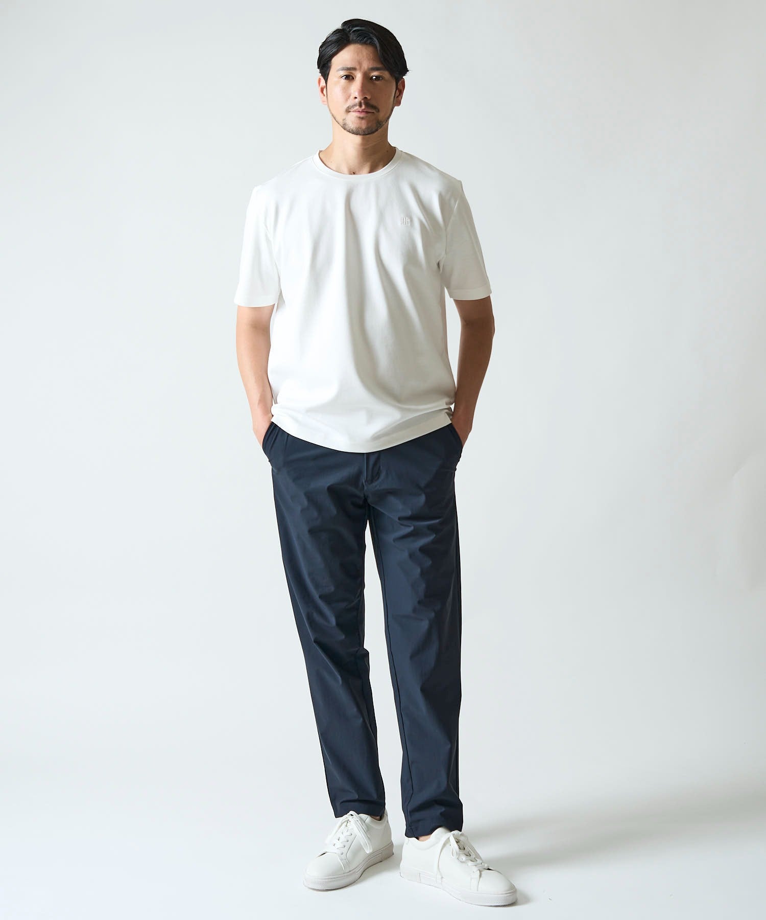 ネイビー　model：177cm 67kg　着用サイズ：LARGE