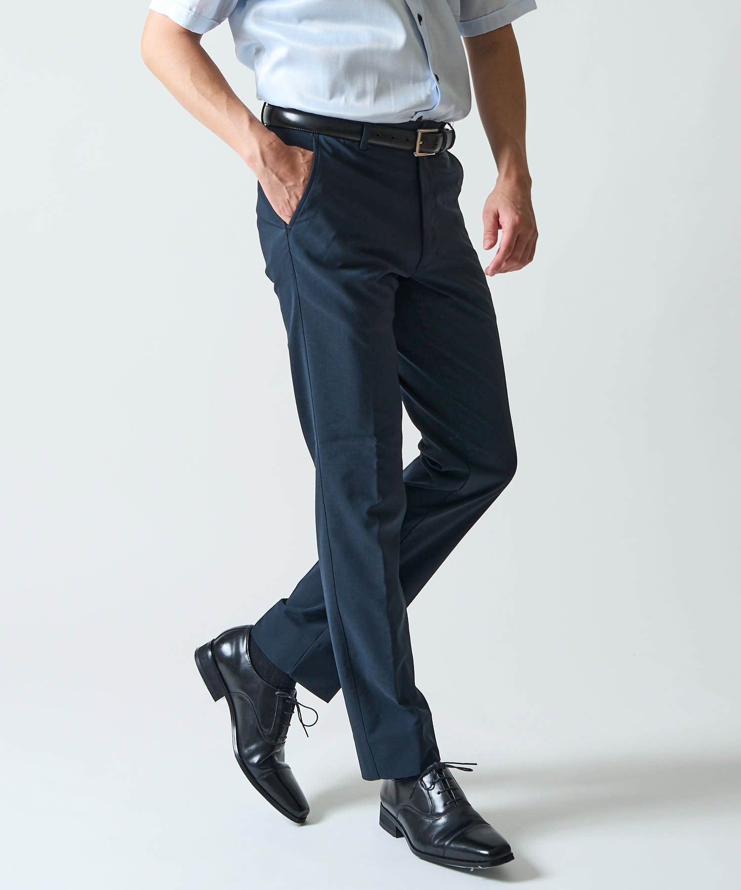 【WEB限定】冷感 メッシュボンディング ストレッチテーパードスラックスパンツ