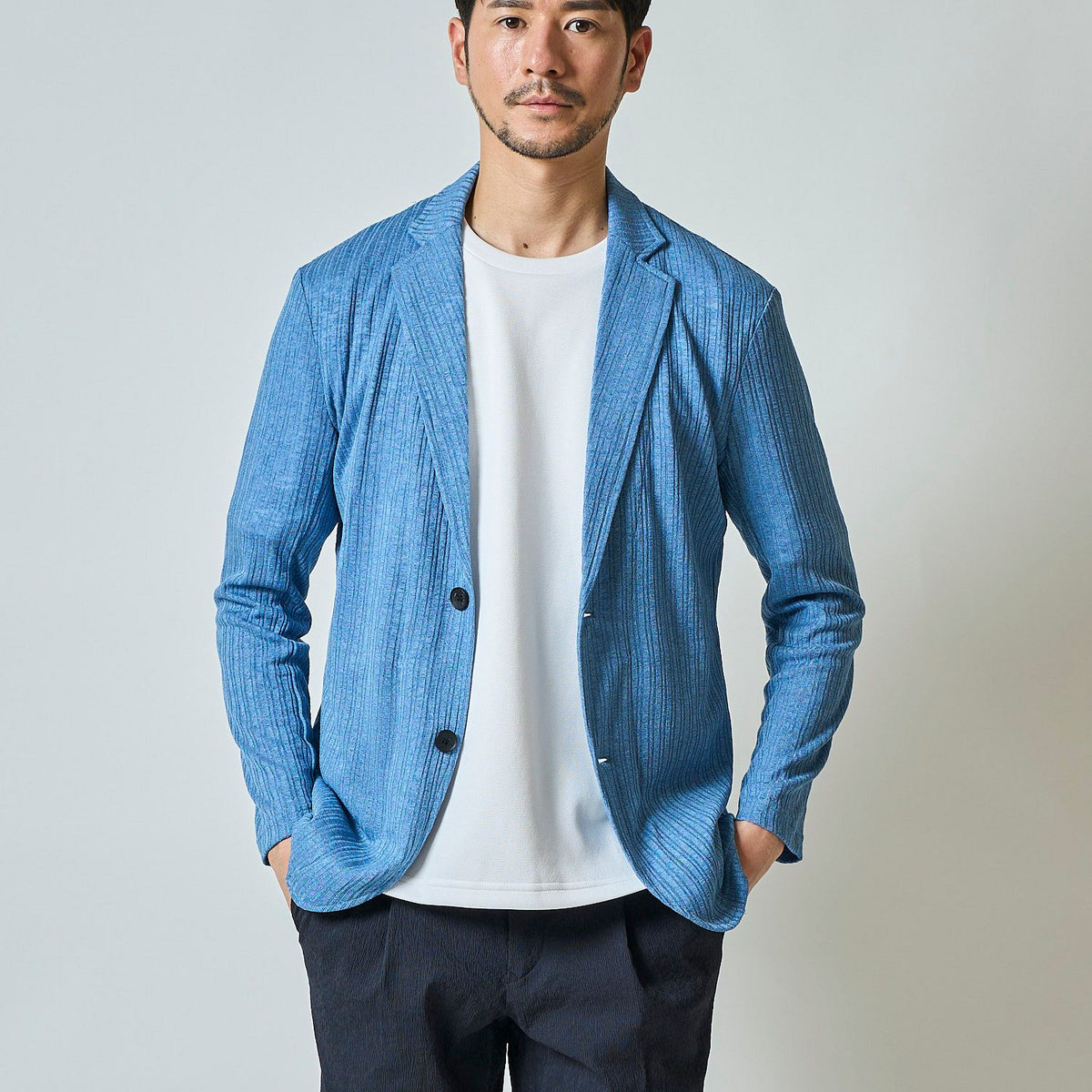 1025331041-1.jpg?crop=center& 