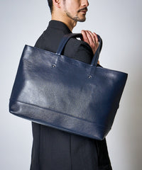 【TETE HOMME × SOLATINA】カウレザートートバッグ