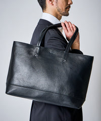 【TETE HOMME × SOLATINA】カウレザートートバッグ