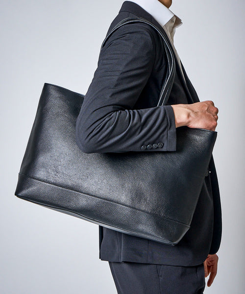 【TETE HOMME × SOLATINA】カウレザートートバッグ