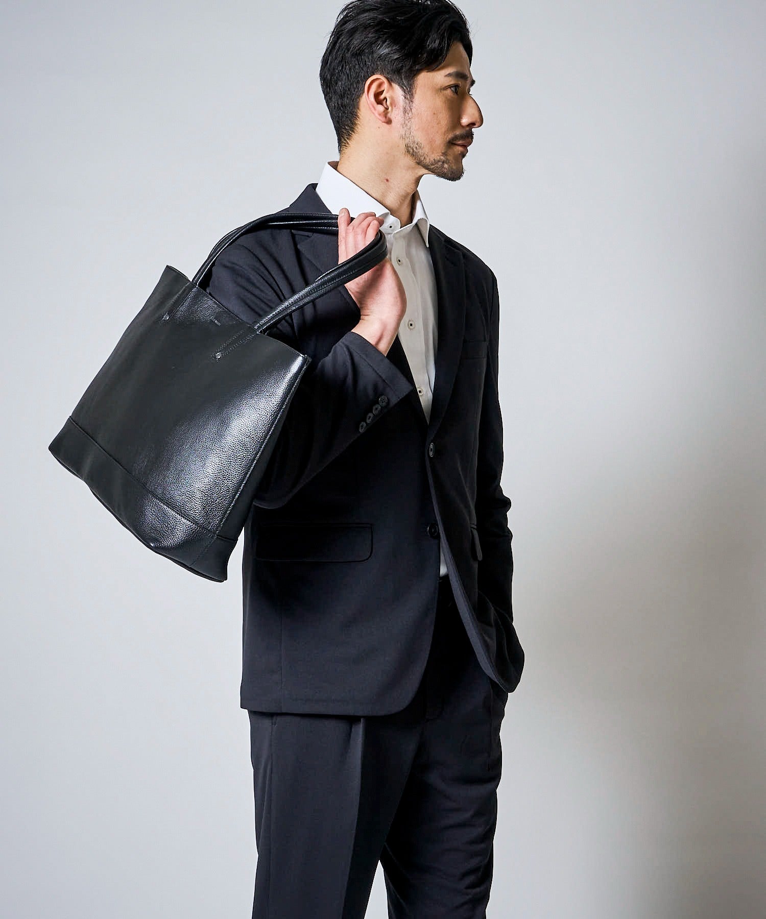 【TETE HOMME × SOLATINA】カウレザートートバッグ