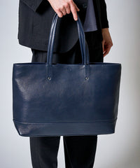 【TETE HOMME × SOLATINA】カウレザートートバッグ