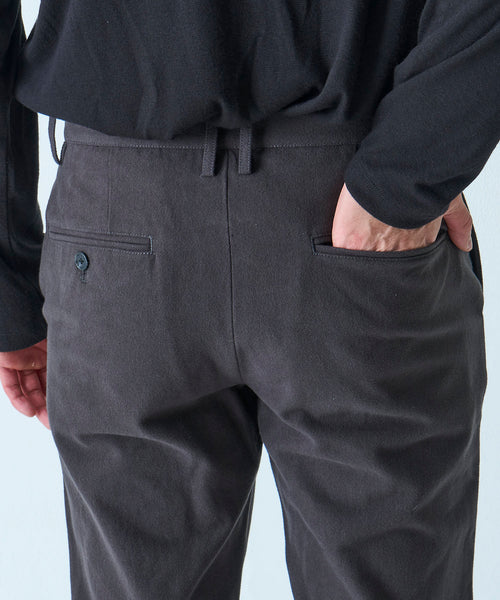 モールスキンスラックス