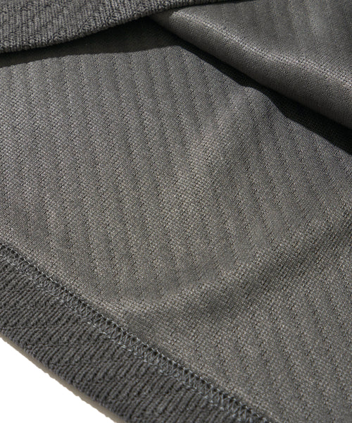 モールクルーネックカットソー