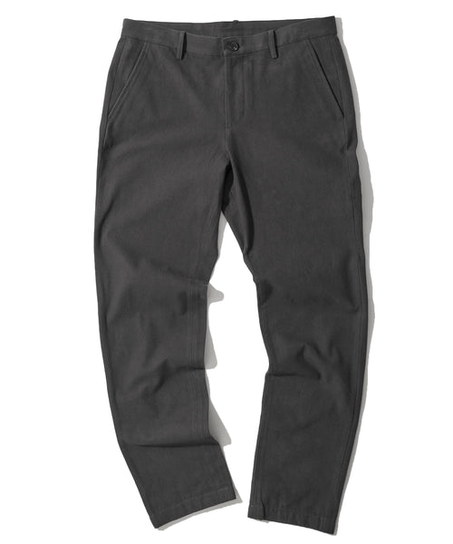 チャコールグレー