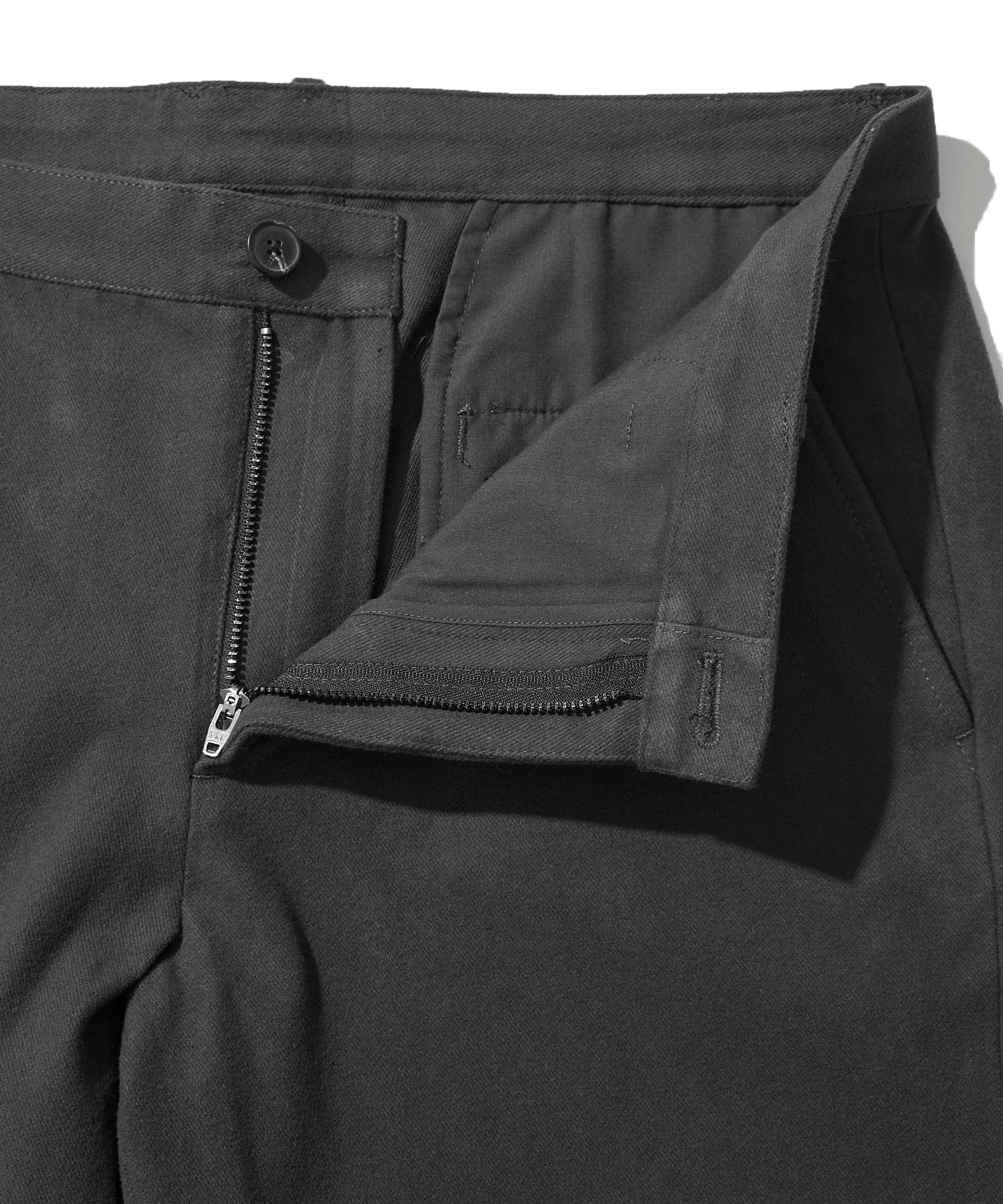 モールスキンスラックス