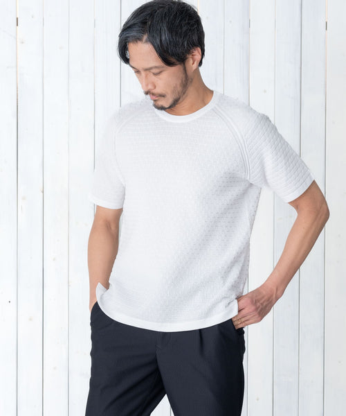 ホワイト　model：186㎝　着用サイズ：L