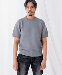 グレー　model：186㎝　着用サイズ：L