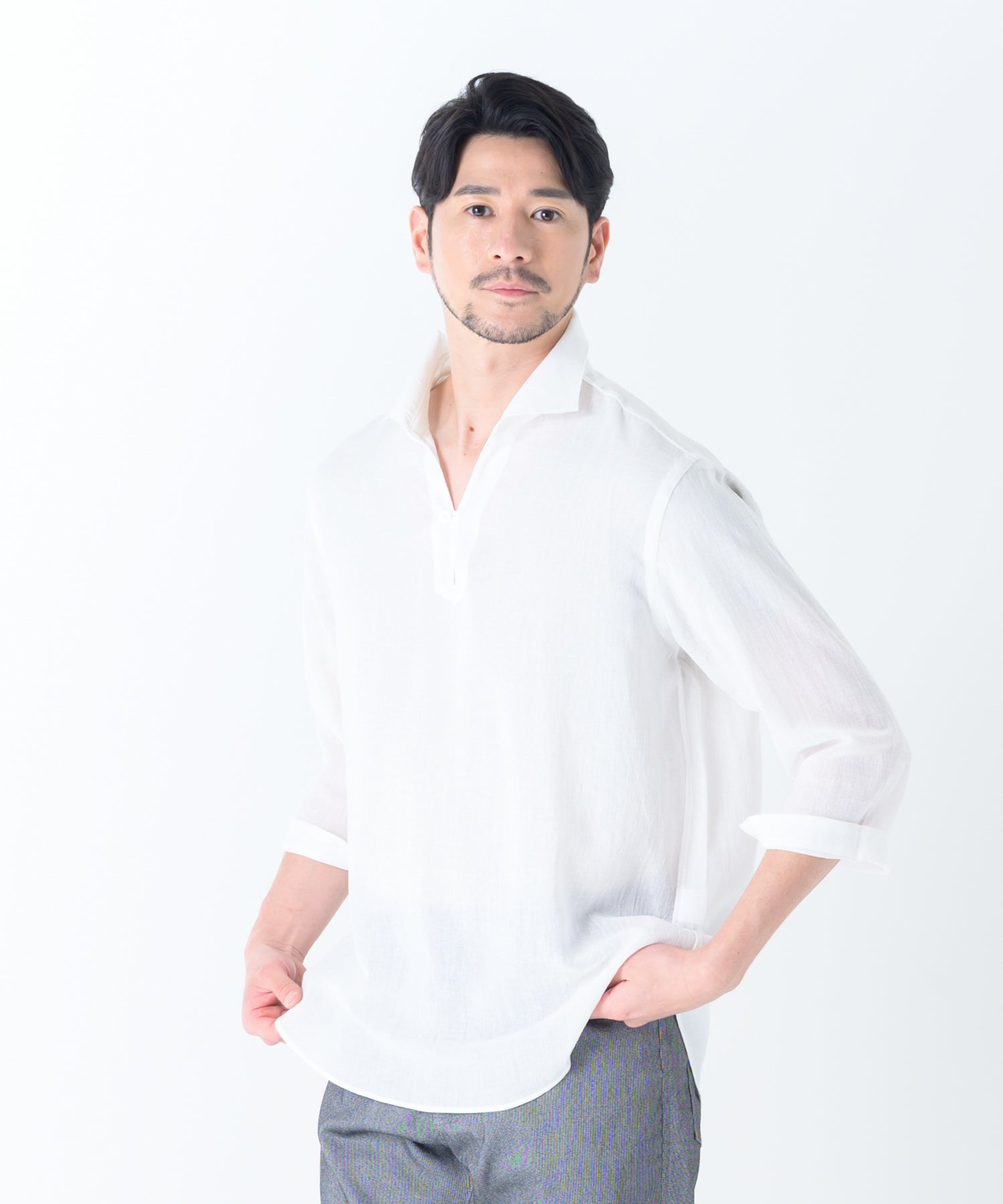 【展開店舗限定】リネンライク ウォッシャブル スキッパーシャツ