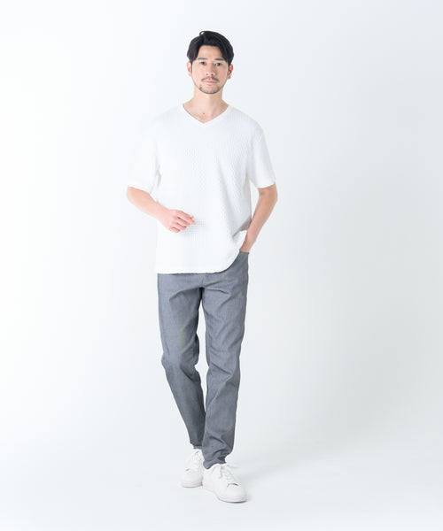 バタフライブリスターVネックTシャツ