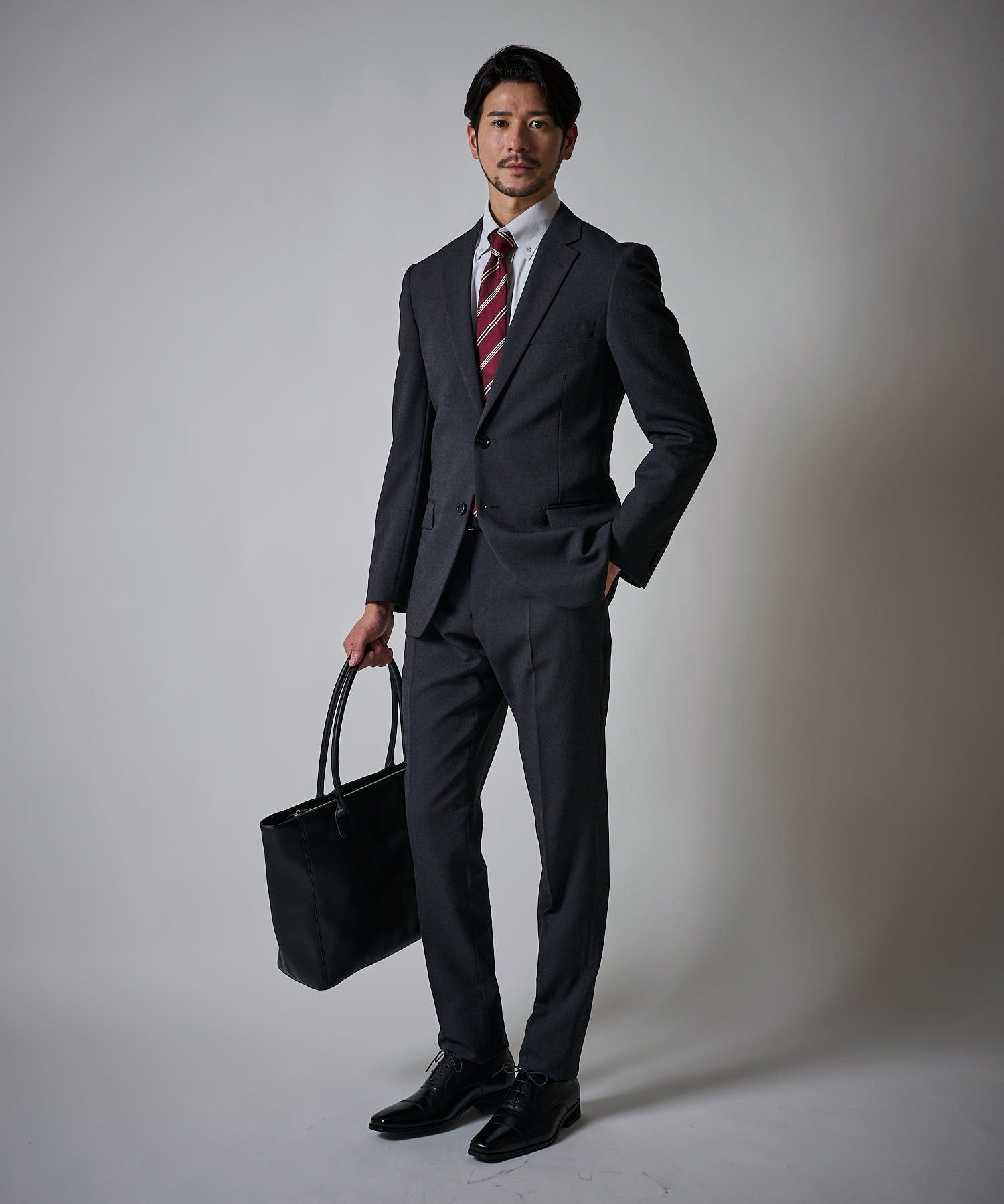 グレー（メランジ）　model：177cm 着用サイズ：LARGE