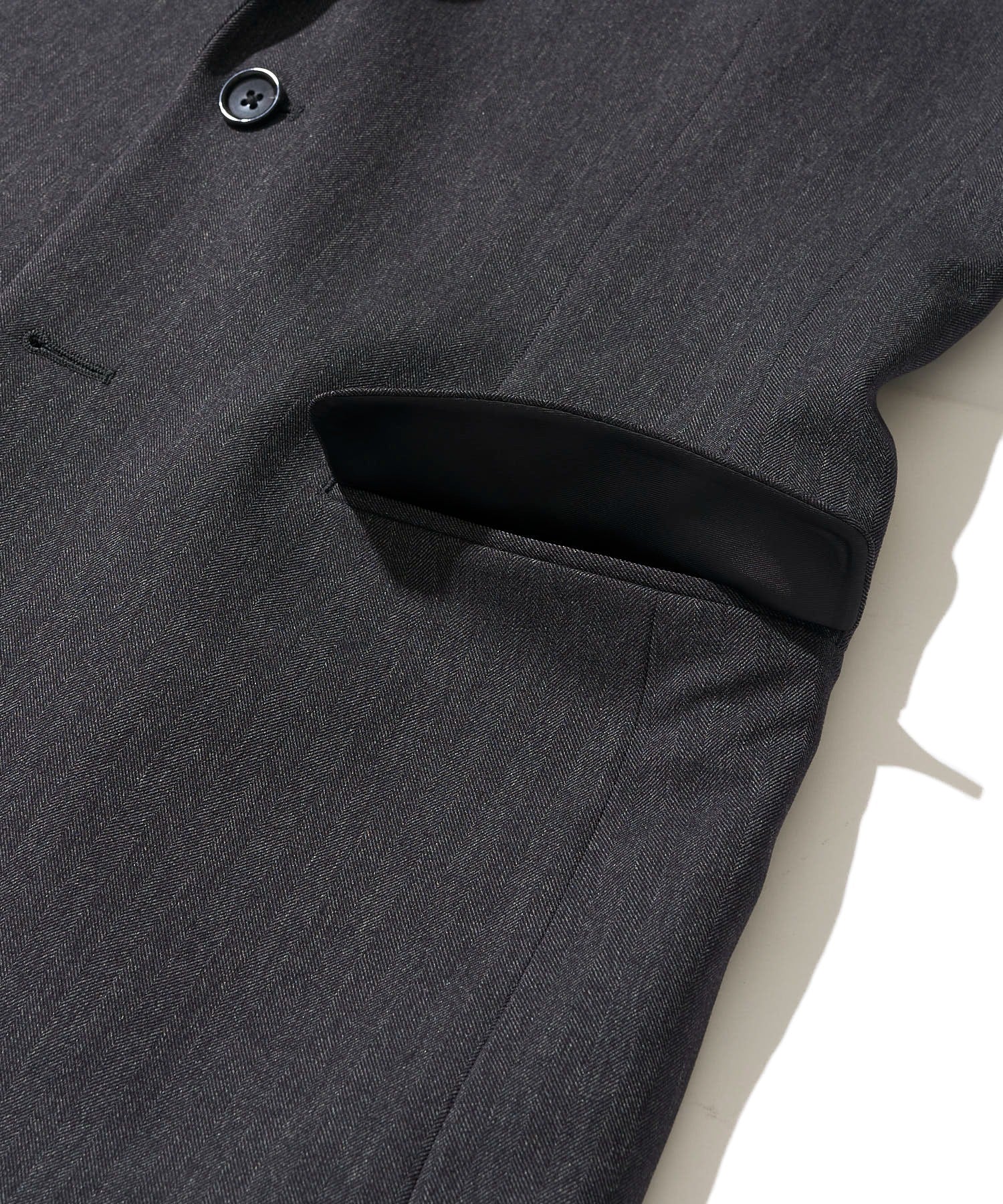 moistiva ストレッチスーツ