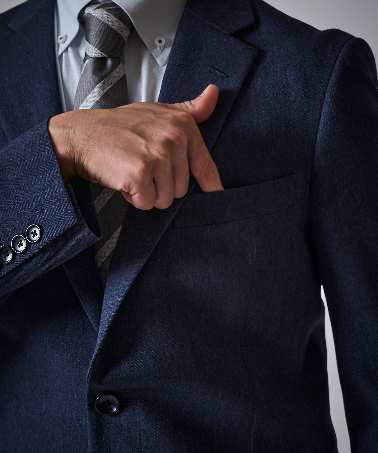 moistiva ストレッチスーツ