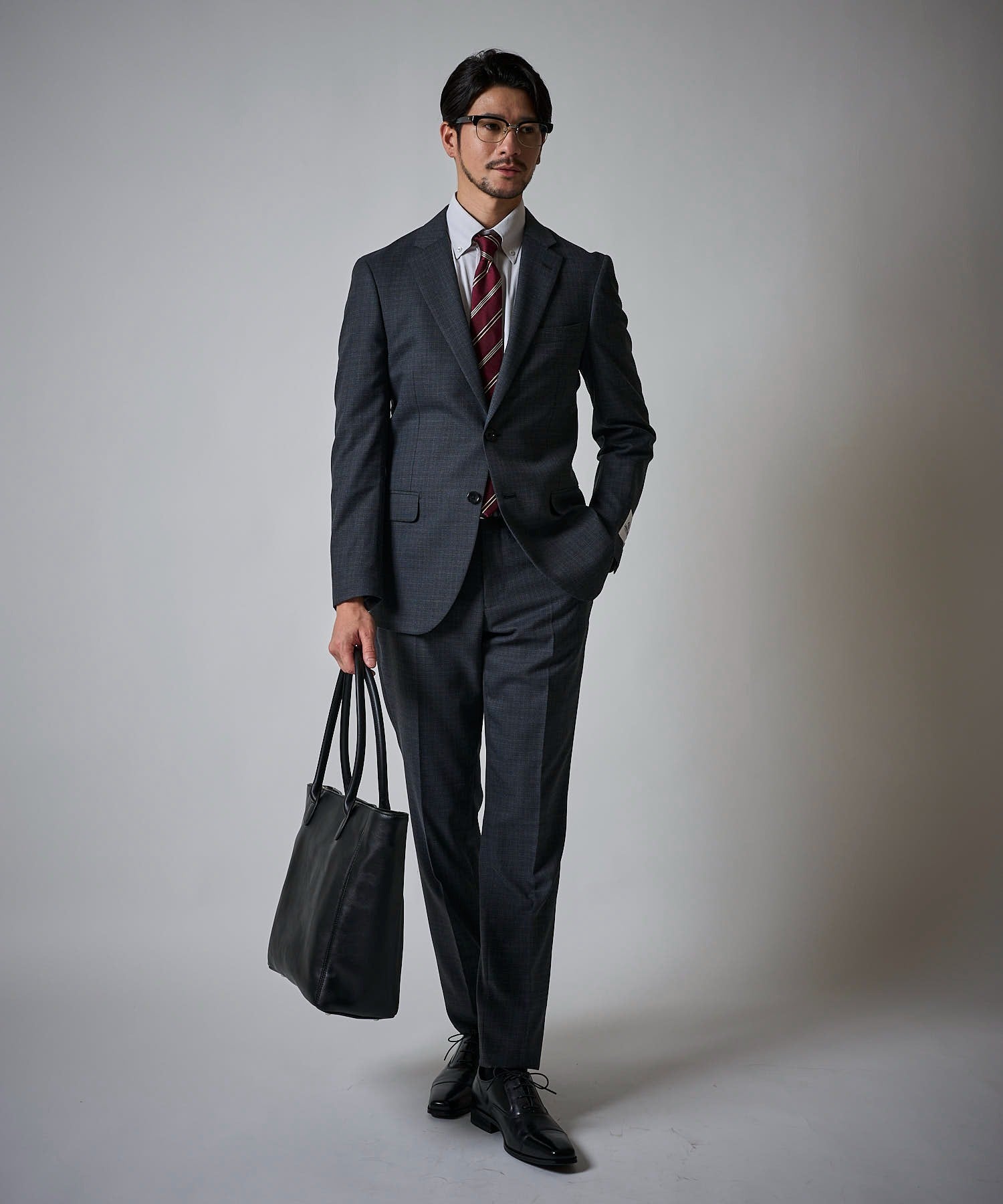 新品 Black on テットオム 正規品【Lサイズ】裏起毛 ジャガード 幾何学柄 プル スウェット トレーナー 長袖【オフ白】定価23.600円 T5361