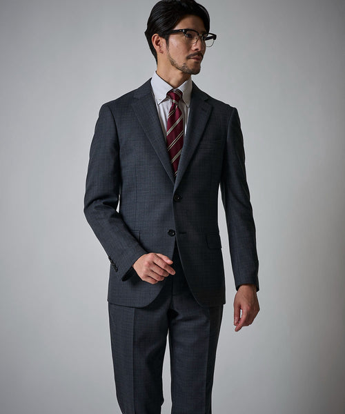 グレー　model：177cm 着用サイズ：LARGE