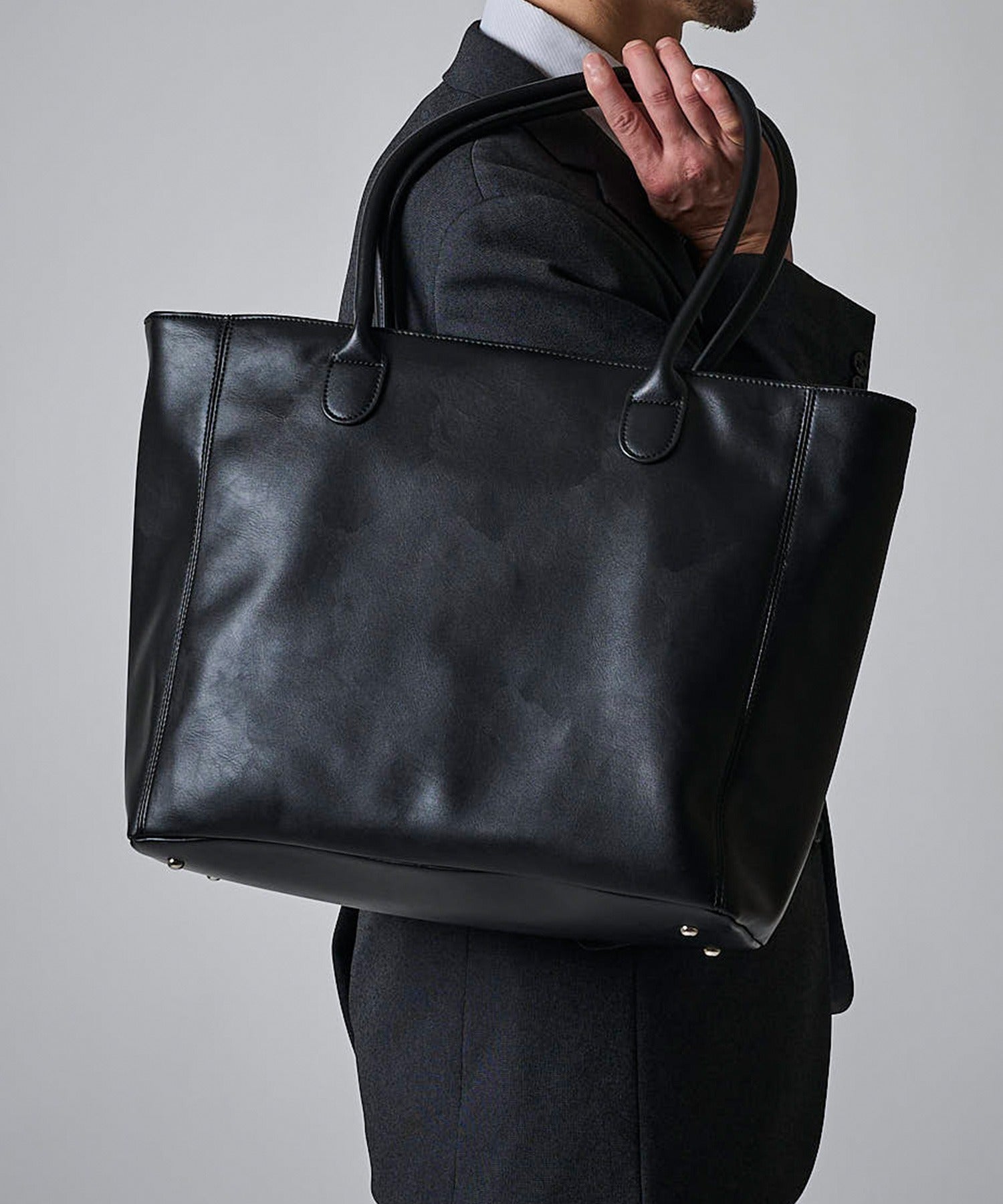 【WEB限定】A4対応 オンオフ兼用 レザータッチトートバッグ