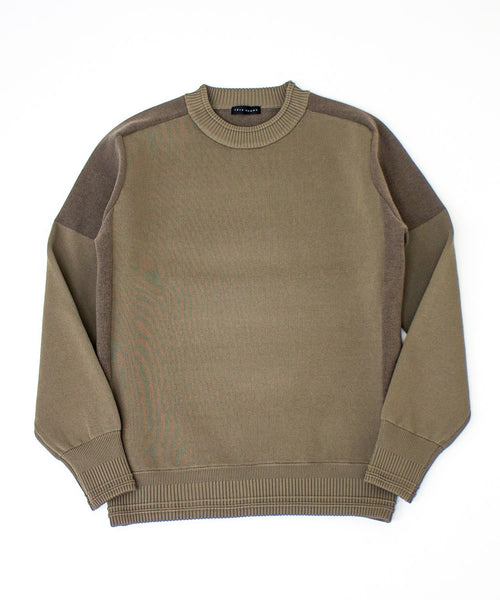 サンドベージュ