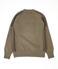 モールクルーネックニット