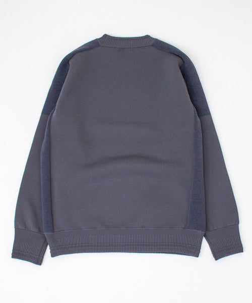 モールクルーネックニット